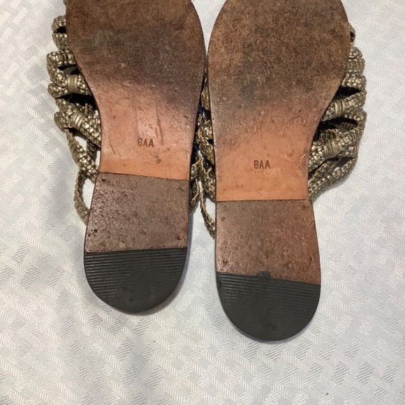 Cole Haan Resort Made in Brazil soft gold color 8 AA - Picture 2 of 3